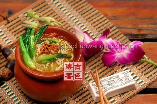 现在的食品科技相较于古代如此发达，那腐乳和方便面调料哪个更鲜？实用品鉴指南